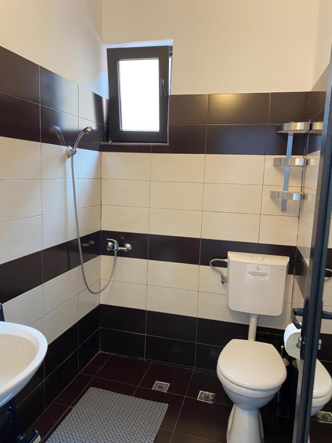 Hotel Vila Isabela à Costinesti Extérieur photo