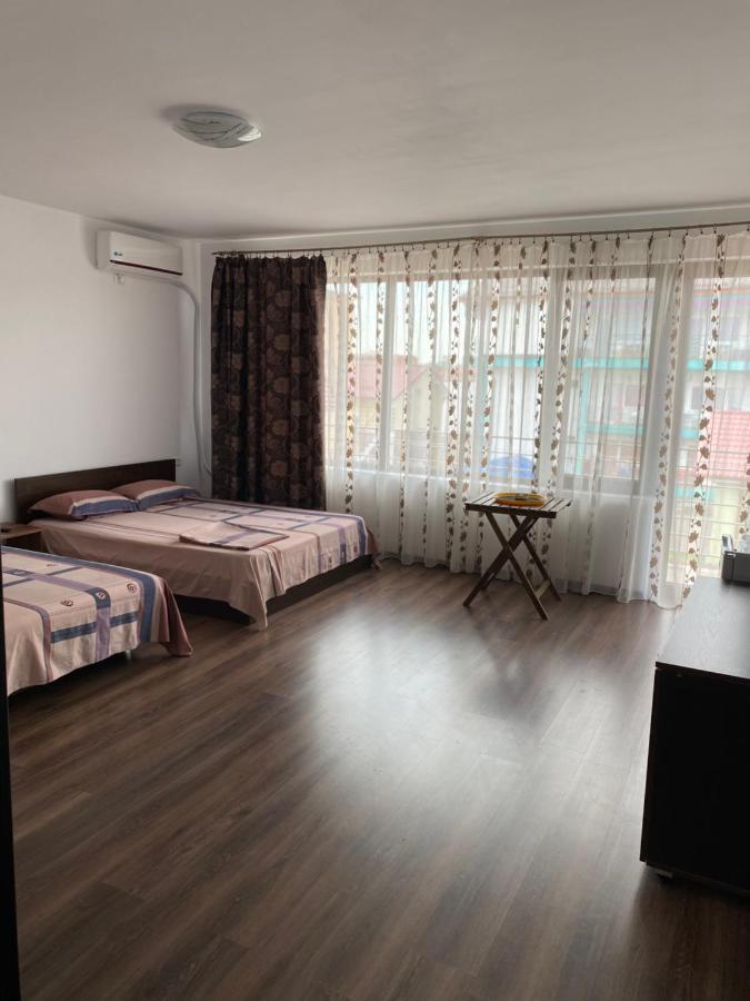 Hotel Vila Isabela à Costinesti Extérieur photo