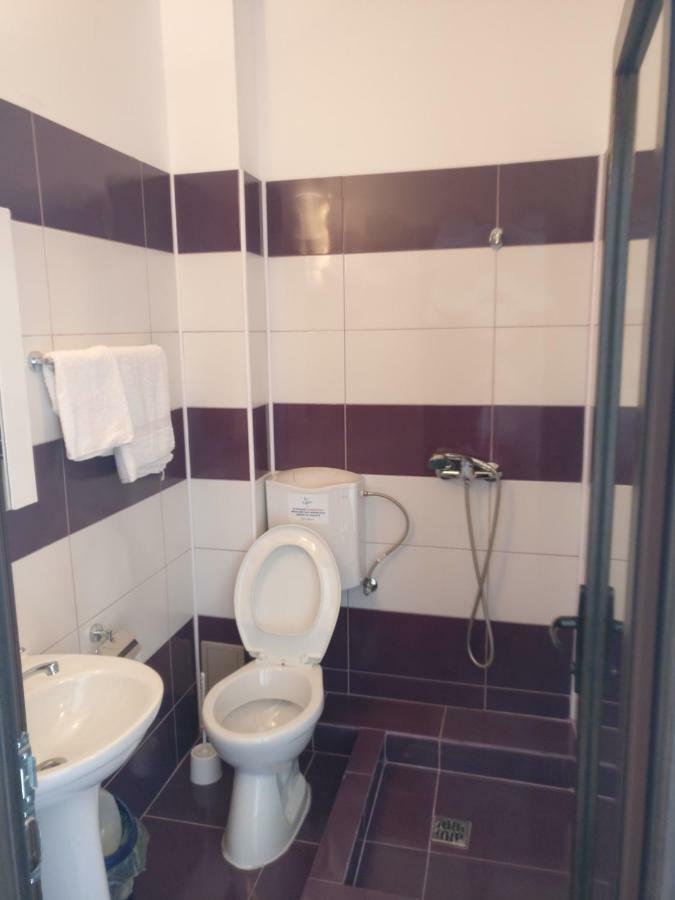 Hotel Vila Isabela à Costinesti Extérieur photo