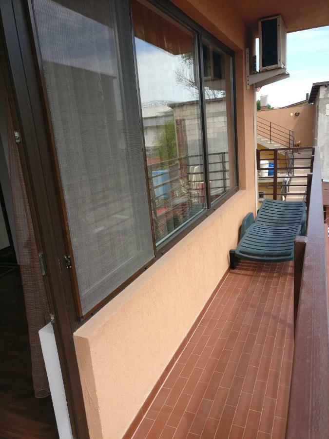 Hotel Vila Isabela à Costinesti Extérieur photo